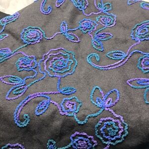 Wool Blend Fabric Embroidered Floral Design‎ Sewing Material 1 Yard Plus